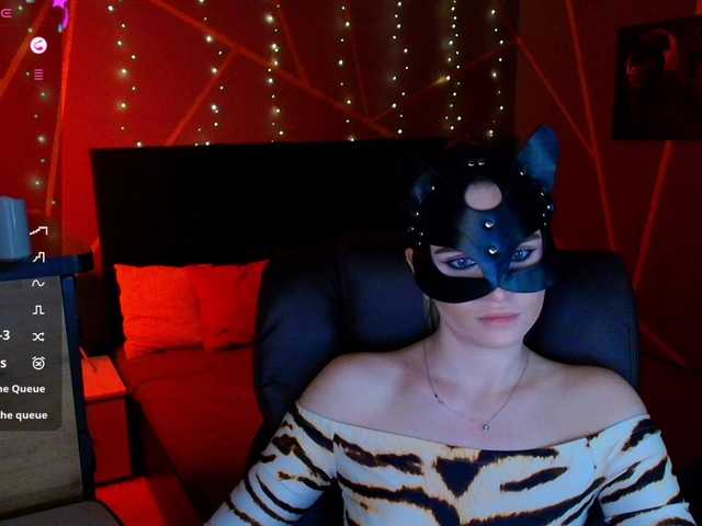 SofiaShy's BongaCams show and profile
