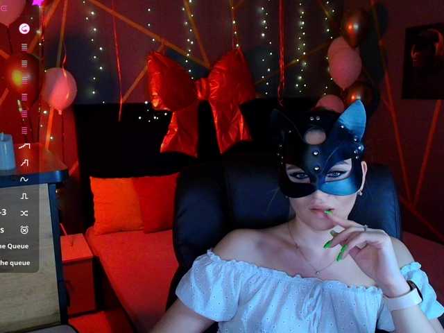 SofiaShy's BongaCams show and profile