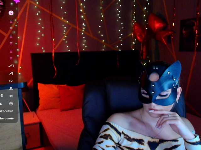 SofiaShy's BongaCams show and profile