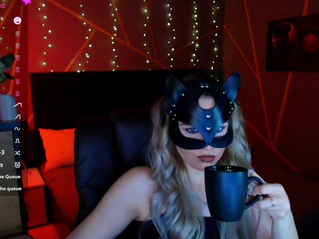 SofiaShy's BongaCams show and profile