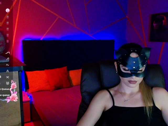  SofiaShy chat room
