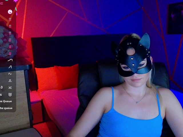  SofiaShy chat room