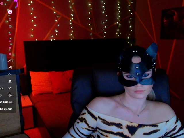 SofiaShy's BongaCams show and profile