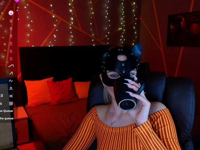 SofiaShy's BongaCams show and profile