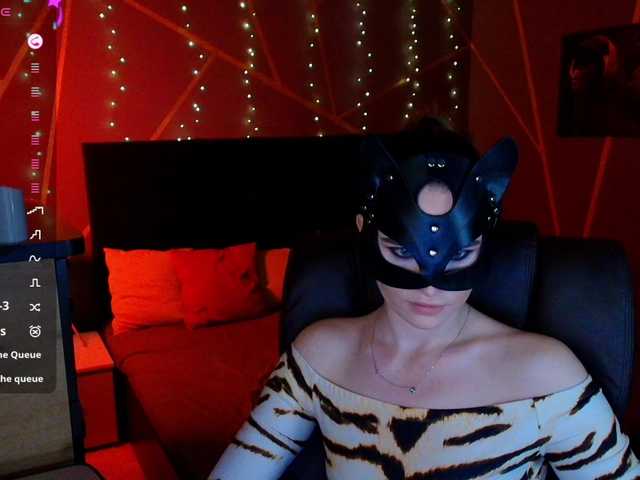 SofiaShy's BongaCams show and profile