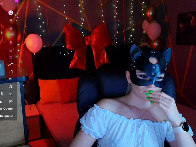 SofiaShy's BongaCams show and profile