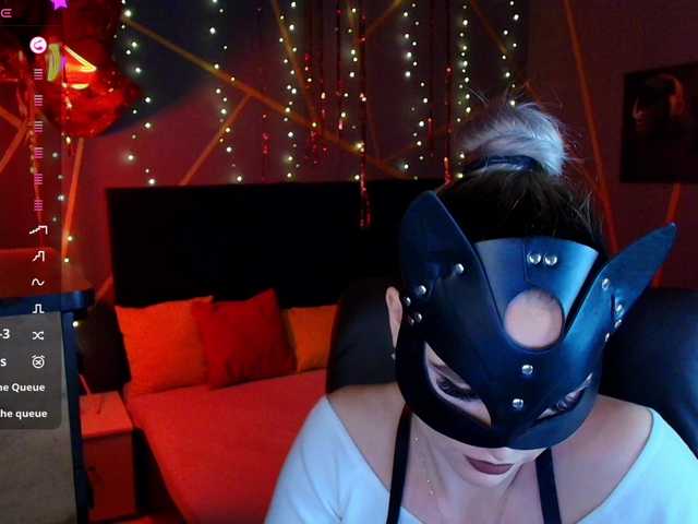 SofiaShy's BongaCams show and profile