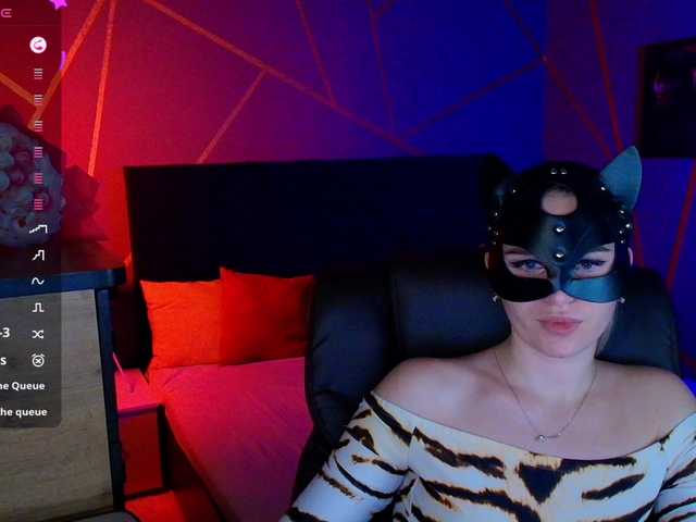 SofiaShy's BongaCams show and profile