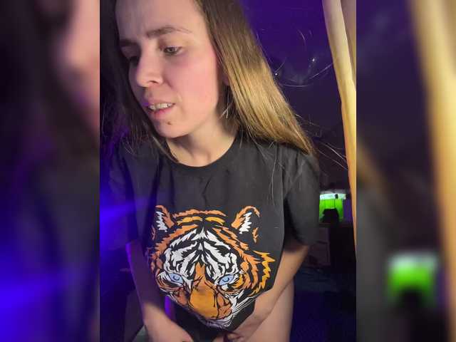 go to chat with LolaSexxx