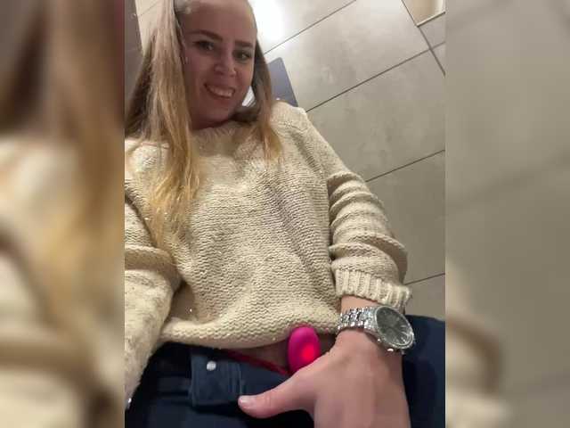LolaSexxx