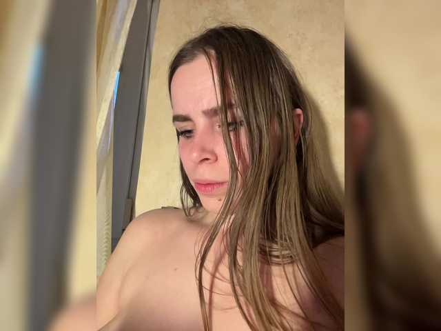 go to chat with LolaSexxx