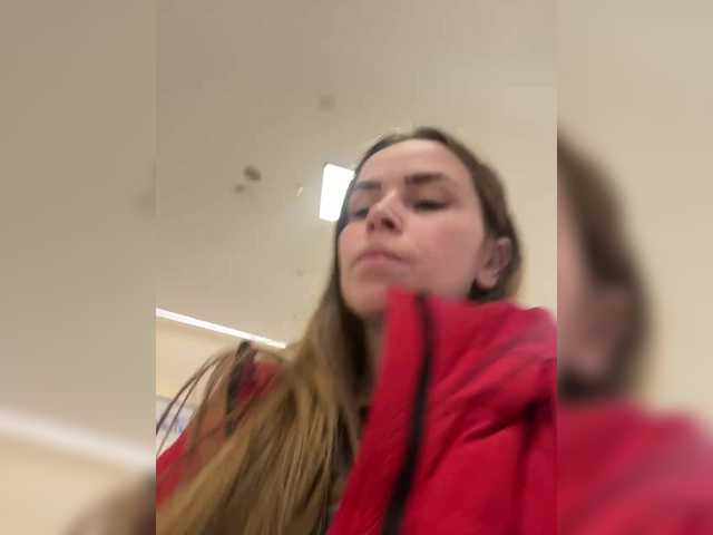 go to chat with LolaSexxx