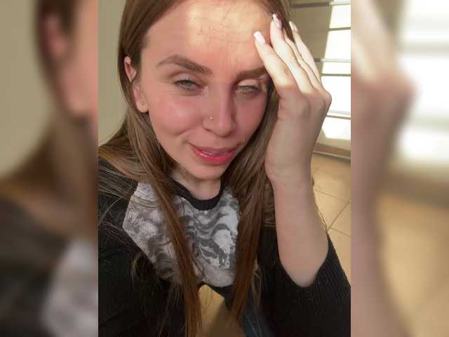 go to chat with LolaSexxx