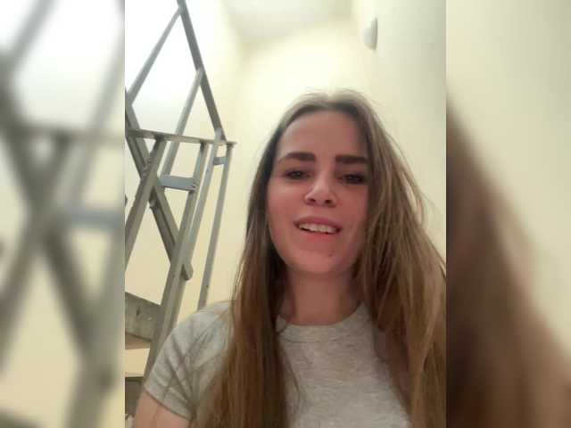 go to chat with LolaSexxx