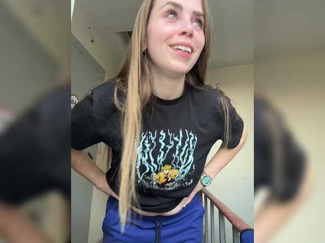 go to chat with LolaSexxx