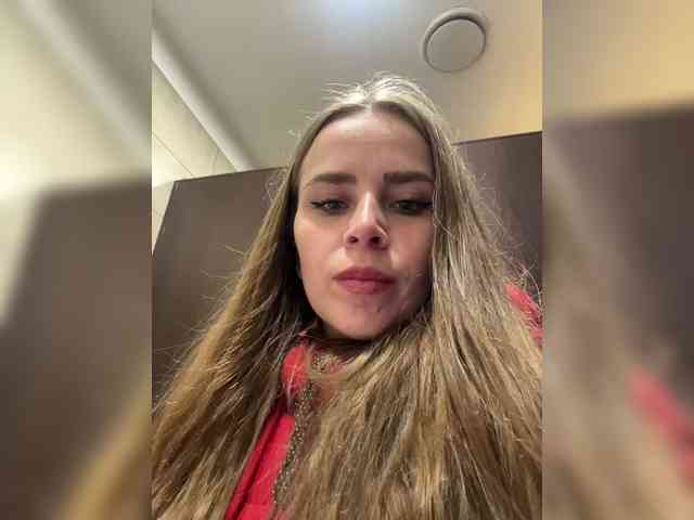 LolaSexxx webcam