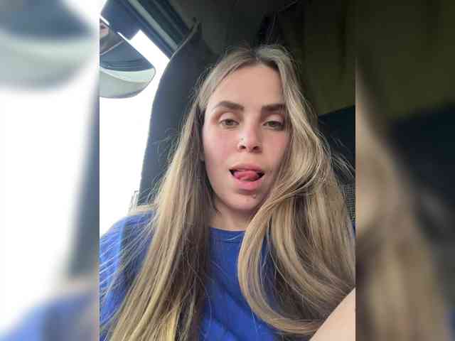 LolaSexxx webcam