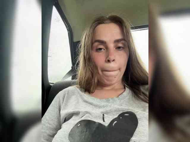 LolaSexxx webcam