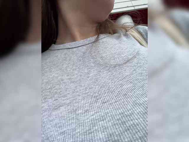 LolaSexxx webcam