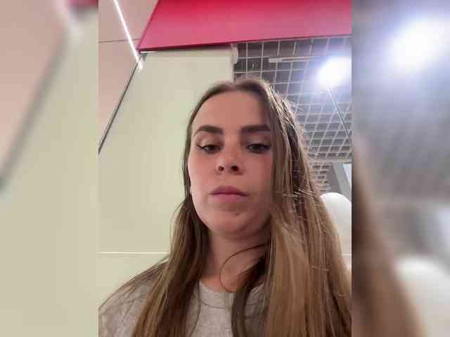 LolaSexxx webcam