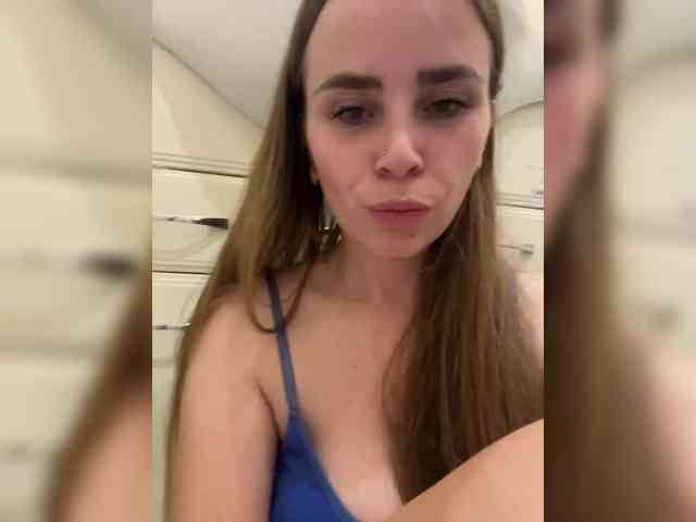 LolaSexxx webcam