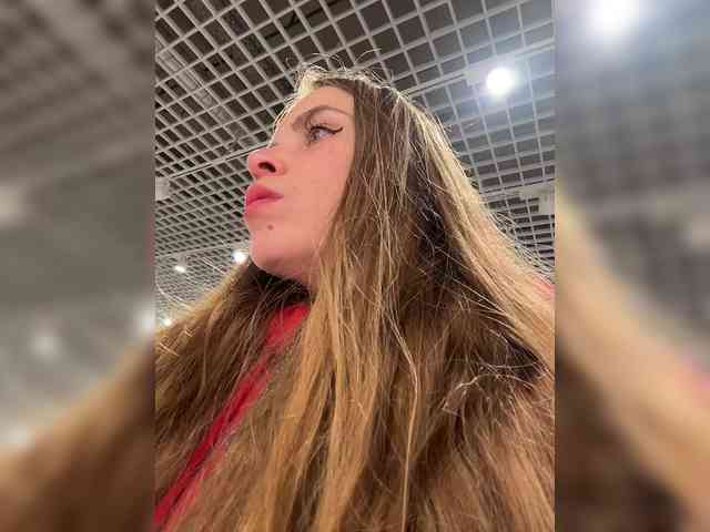 LolaSexxx webcam