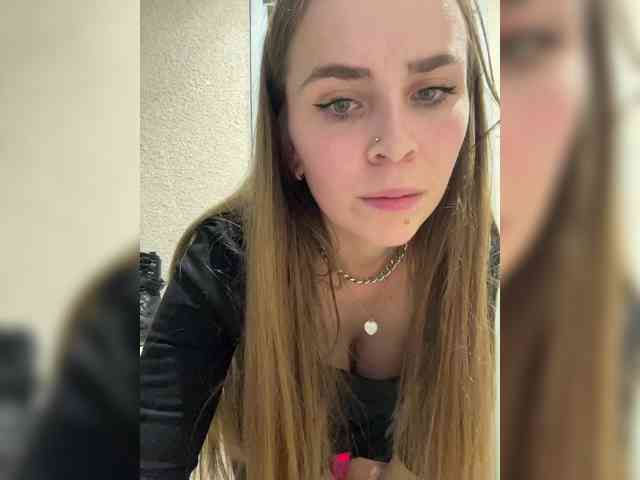 LolaSexxx webcam