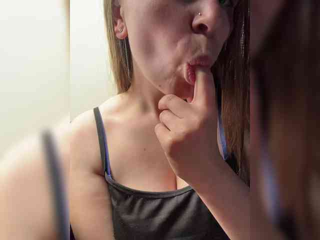 LolaSexxx webcam