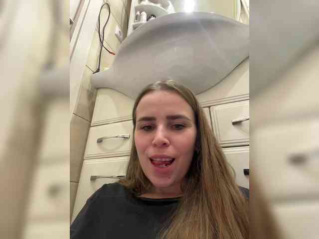 LolaSexxx webcam