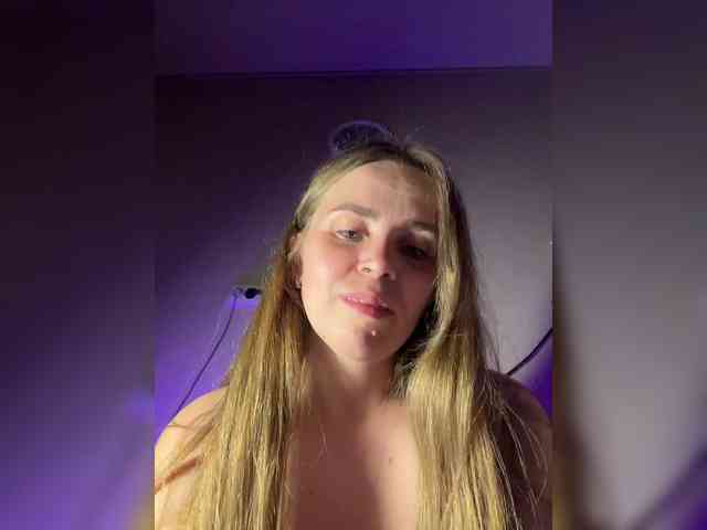 LolaSexxx webcam