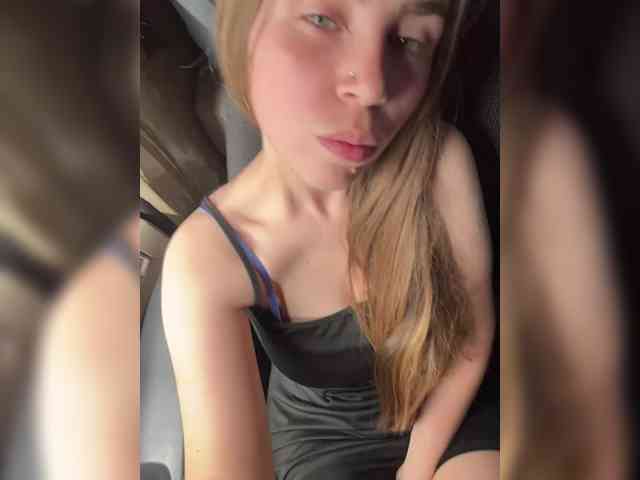 LolaSexxx webcam