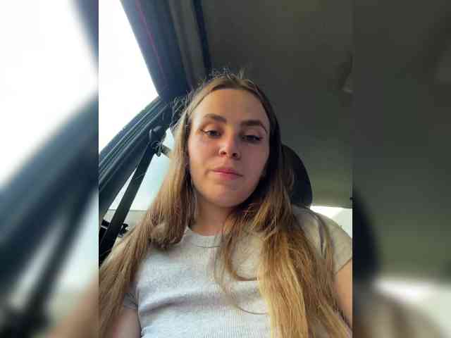 LolaSexxx webcam