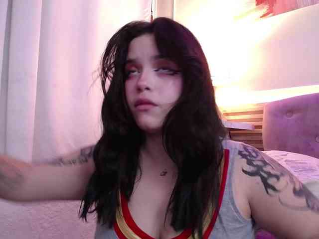 Annybutty Live Webcam on BongaCams