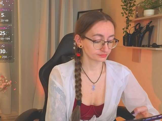 ShiroHeby's BongaCams show and profile