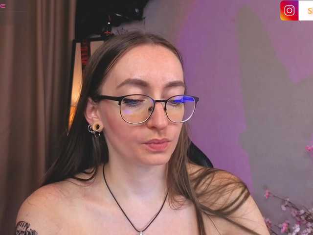 Offline ShiroHeby on BongaCams