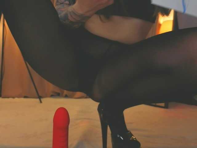 ShiroHeby's BongaCams show and profile