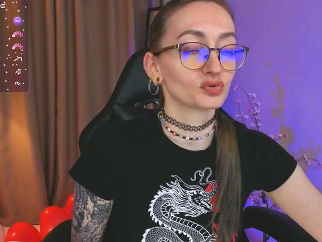 ShiroHeby's BongaCams show and profile