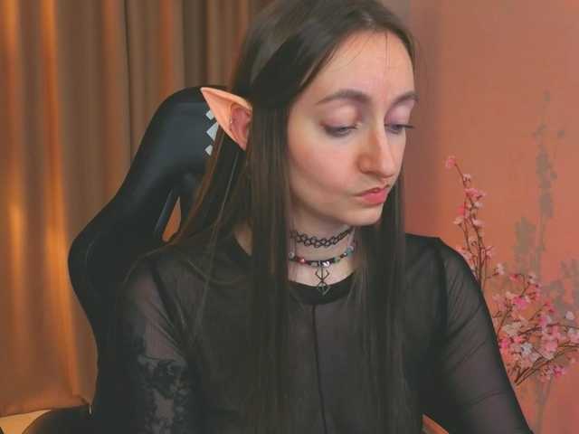 ShiroHeby's BongaCams show and profile