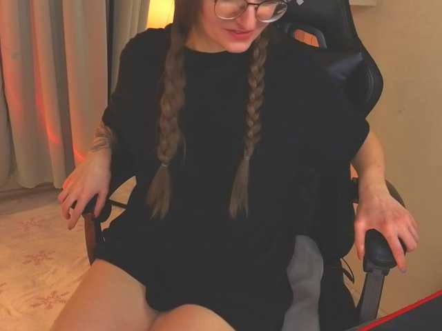 ShiroHeby's BongaCams show and profile