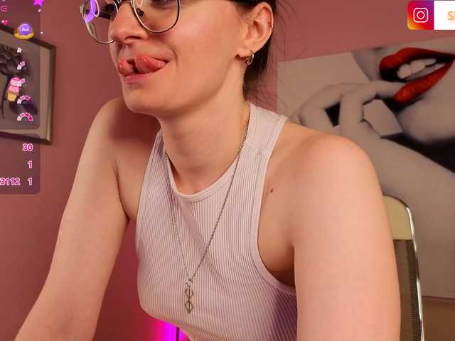 ShiroHeby on BongaCams 