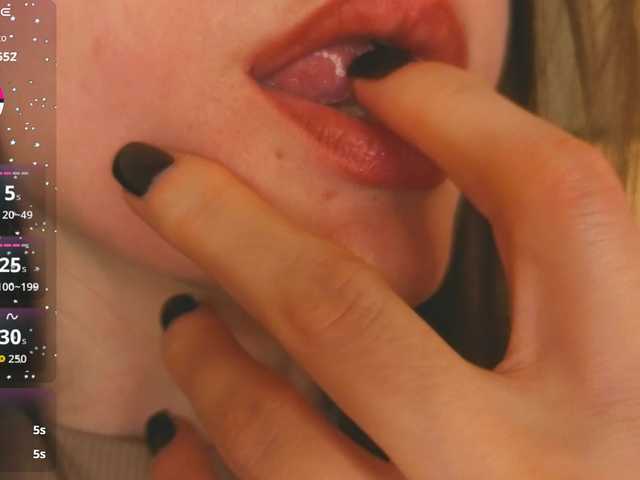 ShiroHeby's BongaCams show and profile