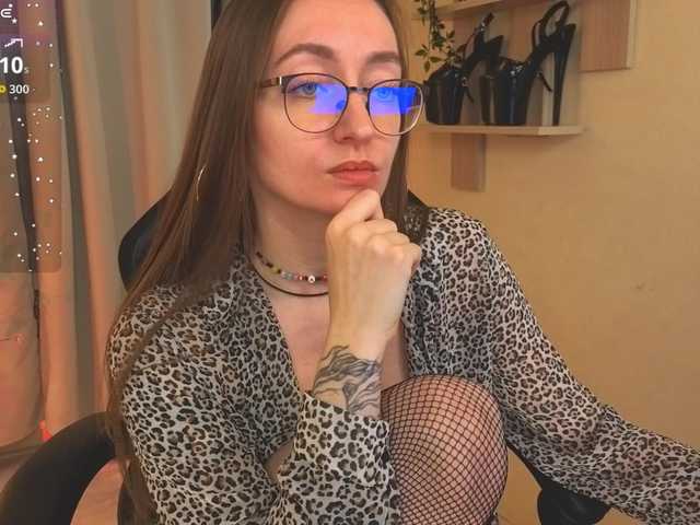 ShiroHeby's BongaCams show and profile