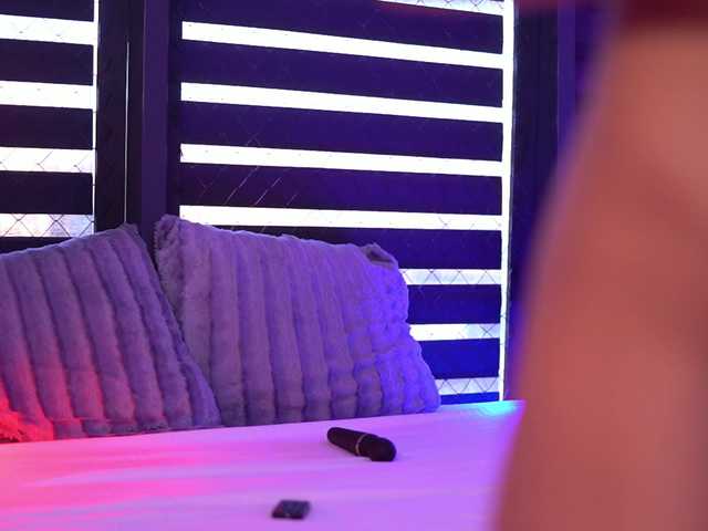 IvyRowa on BongaCams 