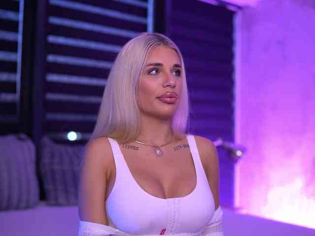 Модель: IvyRowa