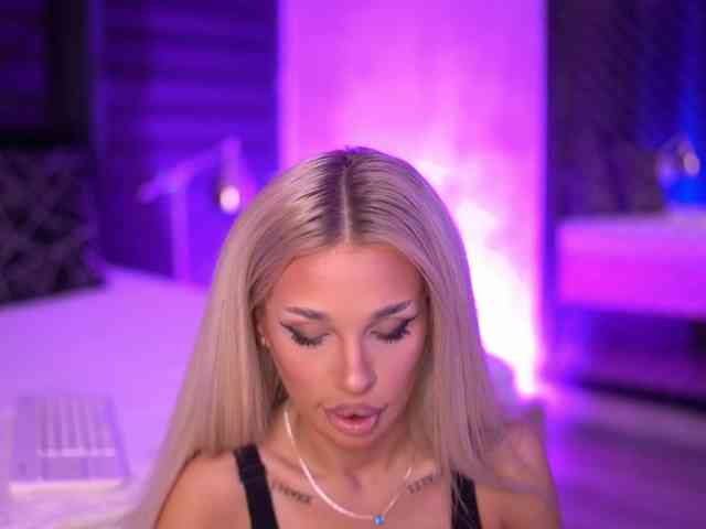 Модель: IvyRowa