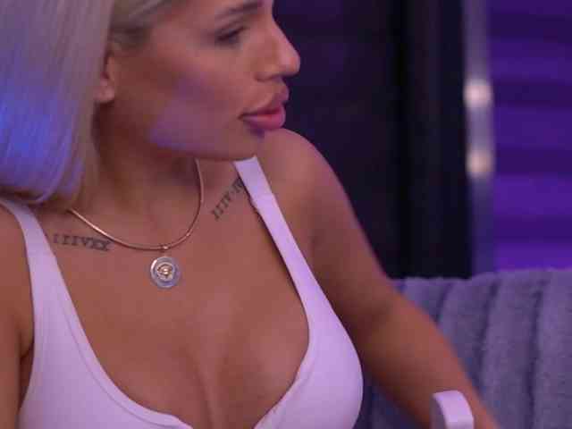 online nude web cam IvyRowa