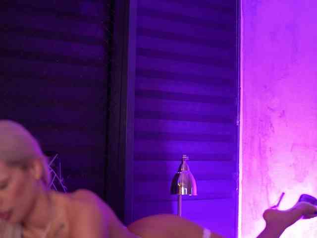 cam live adult IvyRowa