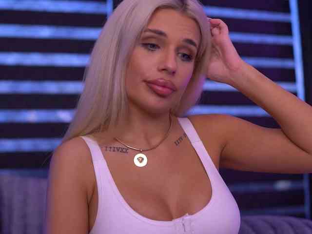 sex cam live IvyRowa