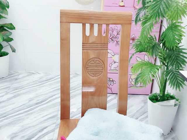 Linh97's BongaCams show and profile