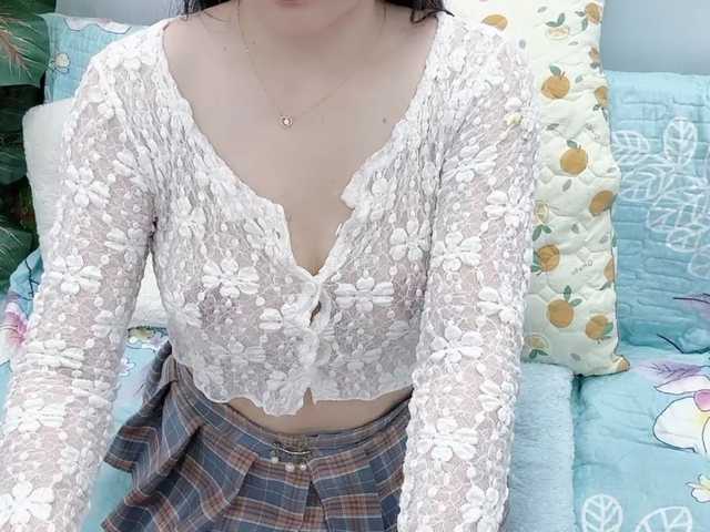 Linh97's BongaCams show and profile